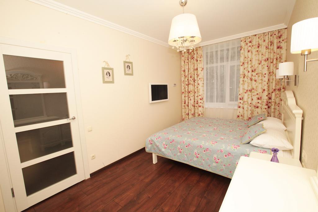 Apartment In The Centre Of City Dnipro Room photo